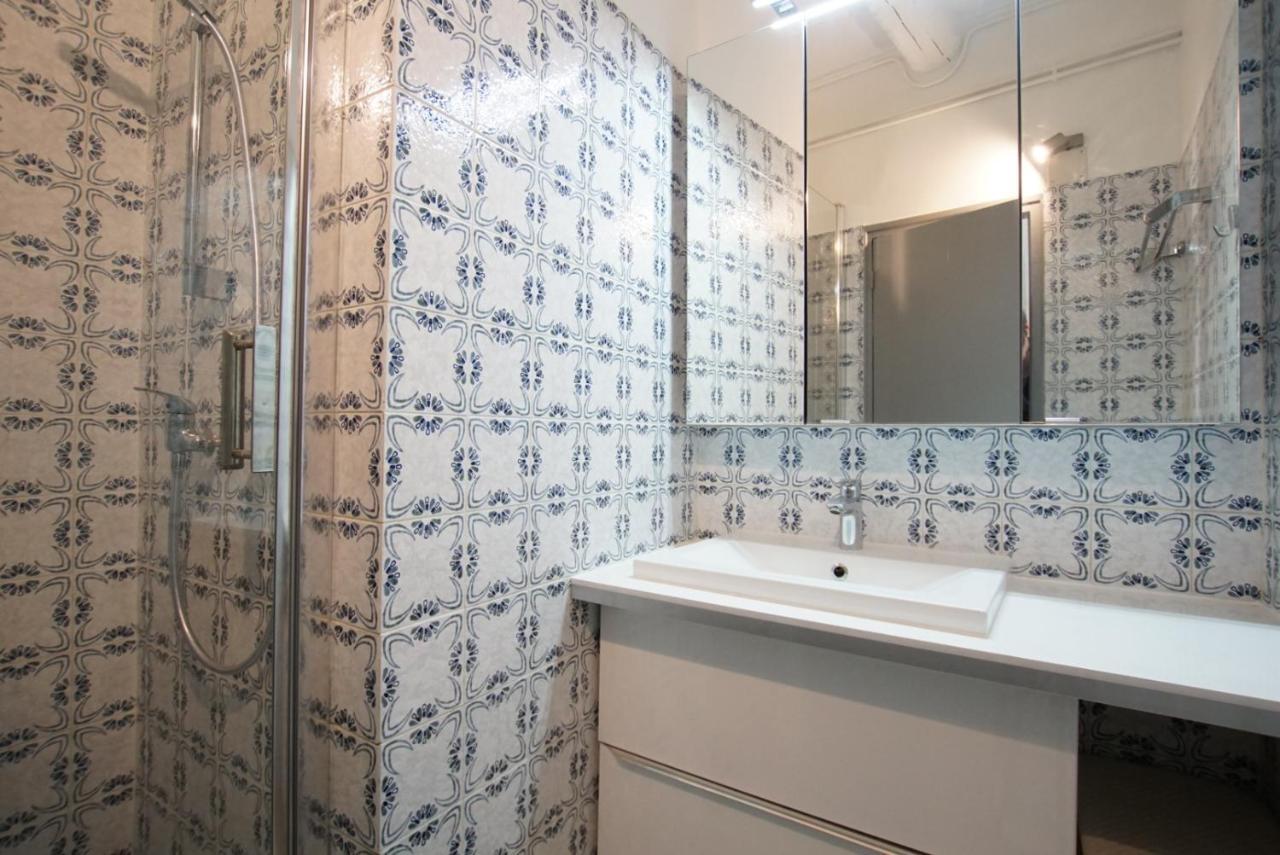 Suite Oisivete Avec Terrasse Vue Sur Patio Et Clim Montpellier Luaran gambar